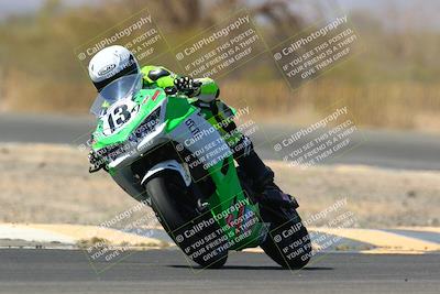 media/Apr-17-2022-CVMA (Sun) [[f474cfa795]]/Race 14 500 Supersport-350 Supersport (Holeshot)/